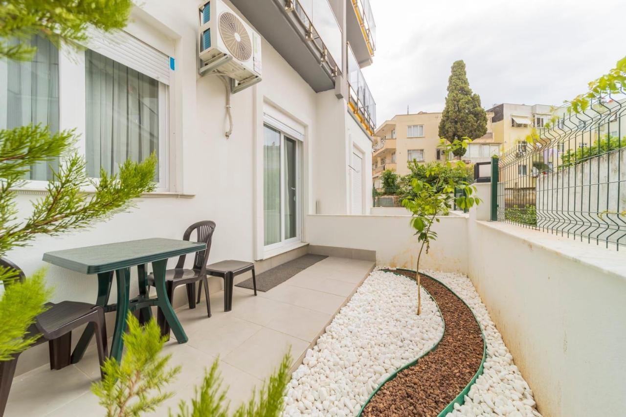 Charming And Central Flat Near Beach In Muratpasa Apartman Antalya Kültér fotó